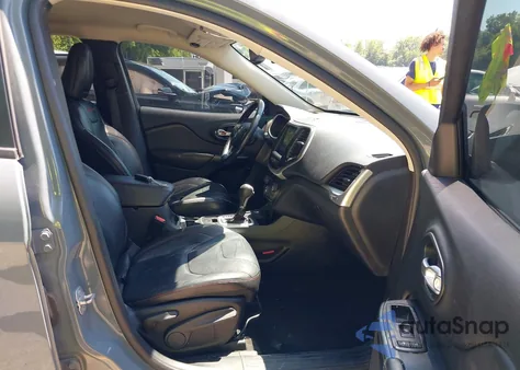 2014 Jeep Cherokee Trailhawk z USA, uszkodzony, nr VIN 1C4PJMBS5EW276289